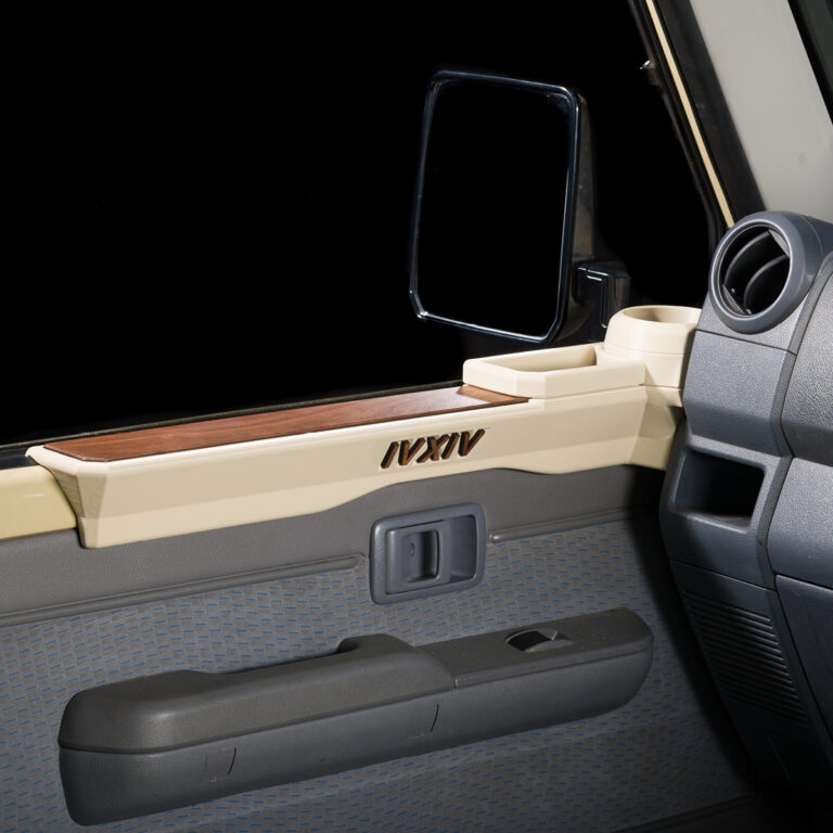 Cruiser Trio Front Armrest Walnut Beige IVXIVBUSHINDABA
